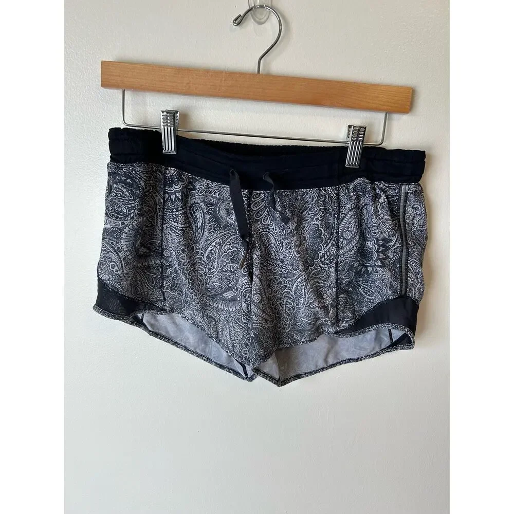 Lululemon Hotty Hot 4